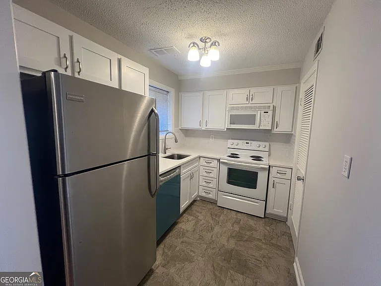 1604 Briarcliff Rd #2 — Photo 8