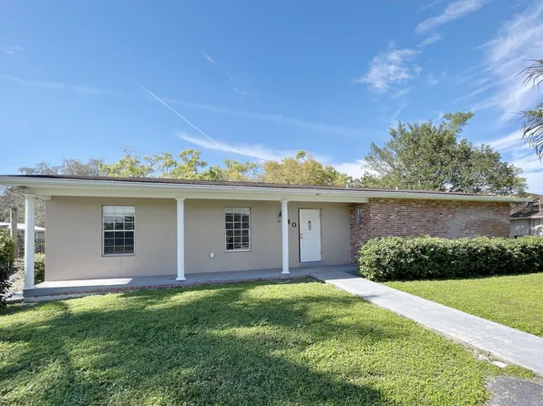 140 Royal Palm Way, Belle Glade, FL 33430