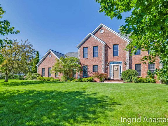 2nd image of 5121 Abbeydale Dr SE
