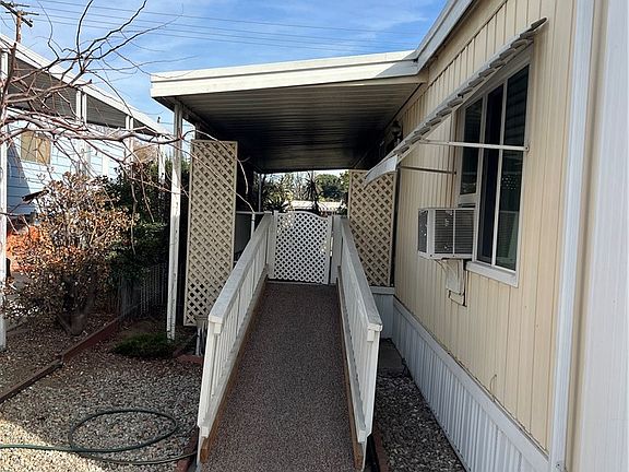 4th image of 1001 W Lambert Rd Spc 284