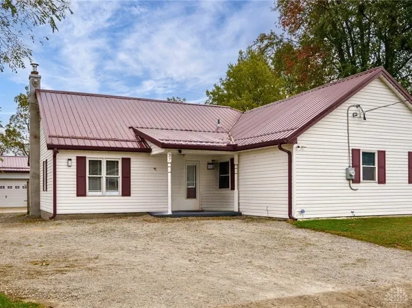 37 Nelson St, Jamestown, OH 45335