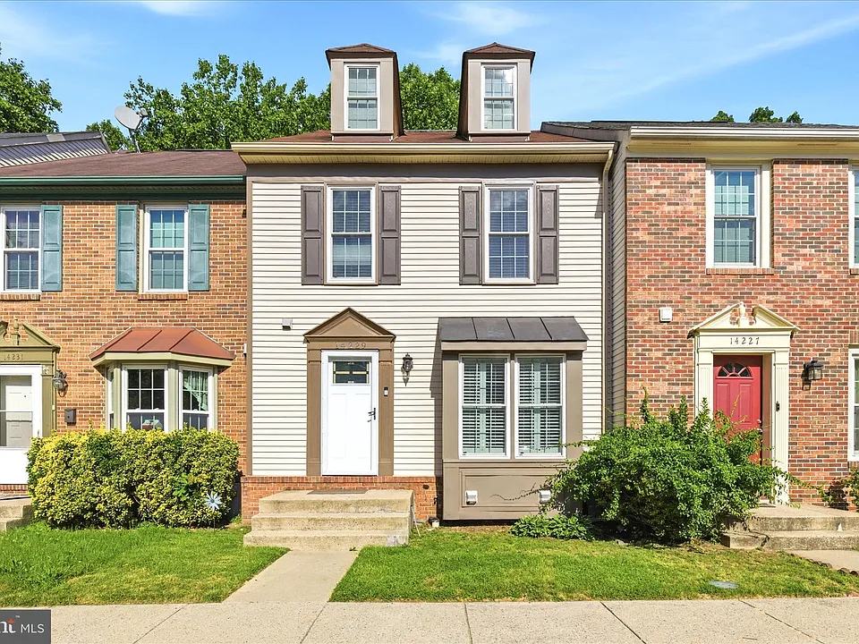 14229 Oakpointe Dr