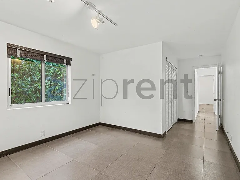 5210 NW 5th Ave — Photo 19