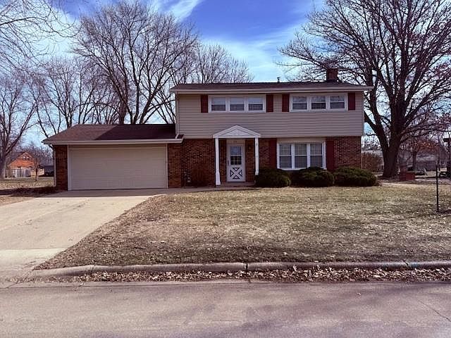 1st image of 311 Meredith Rd