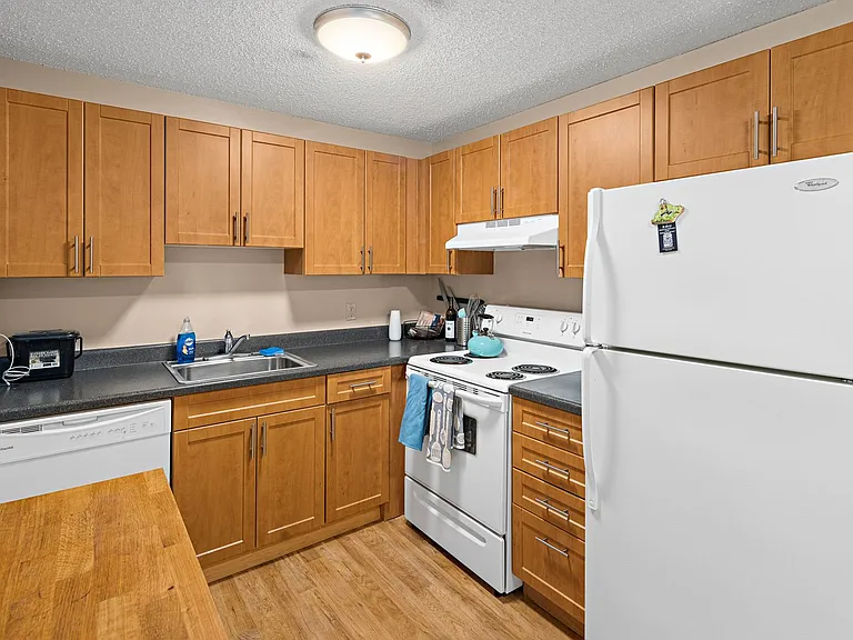 2020 Lake Union — Photo 18