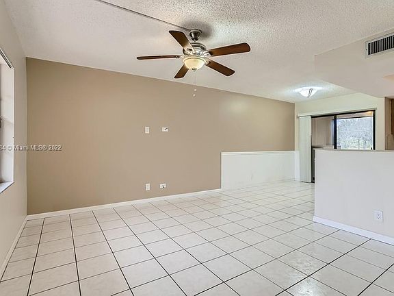 5th image of 4191 Oak Terrace Dr #4191