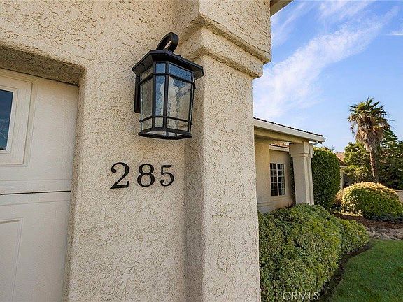 5th image of 285 Saint Augustine Dr