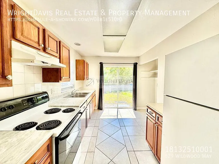 629 Wildwood Way — Photo 6
