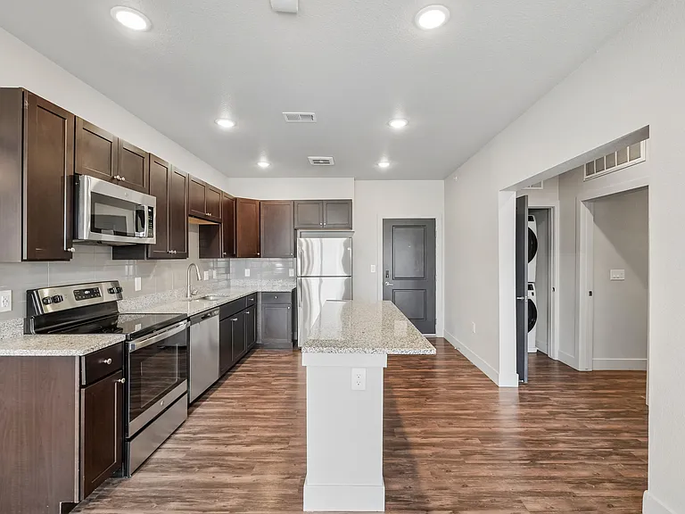 Marq at Monument Ridge — Photo 16