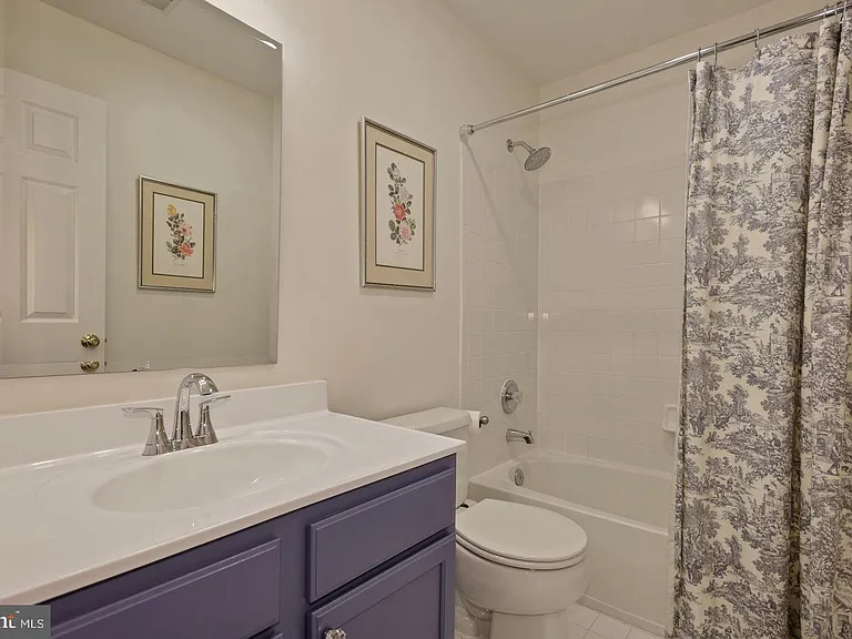 1215 Wild Hawthorn Way — Photo 12