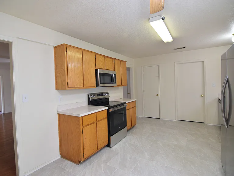 4505 Blueduck Dr — Photo 5
