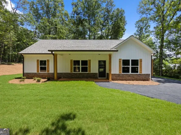 1517 Winn Rd, Douglasville, GA 30134