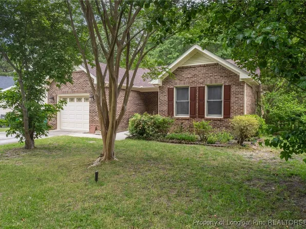 4327 Haskell Dr, Hope Mills, NC 28348