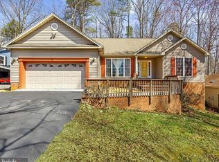 203 Birdie Rd, Locust Grove, VA 22508