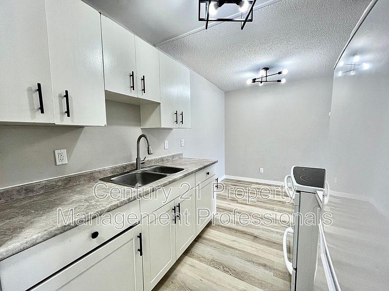 1st image of 102 127th Ave NW #9108