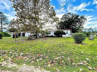 4523 Mockingbird Ln, Waycross, GA 31503