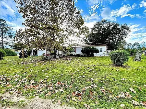 4523 Mockingbird Ln, Waycross, GA 31503