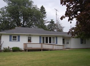 306 Union St, Newark, IL 60541