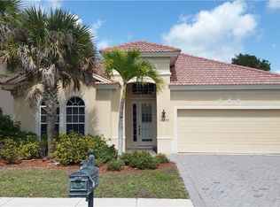 15897 Delasol Ln, Naples, FL 34110