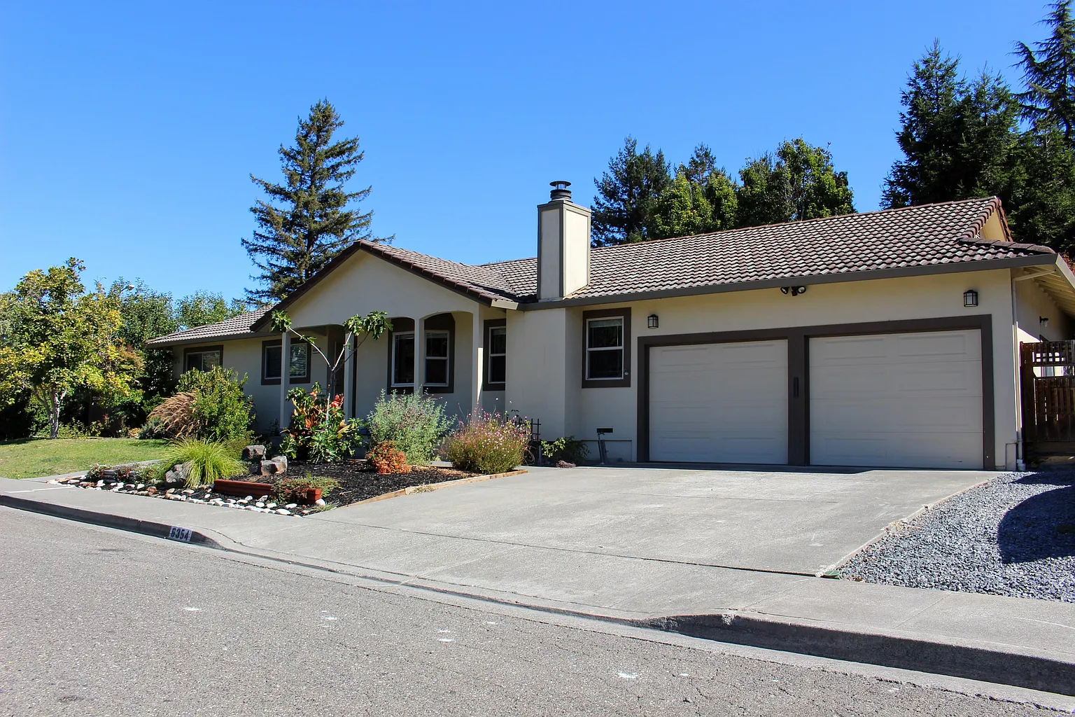 6354 San Rafael Ct photo 1
