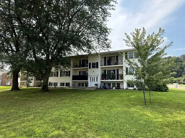 1903 Greenview Pl SW APT 3, Rochester, MN 55902