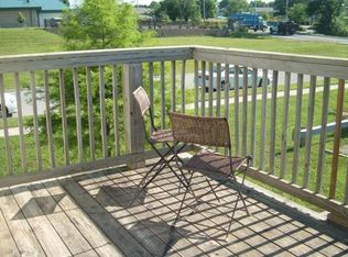 Jacksonville Apartments, Lawrence, KS 66049