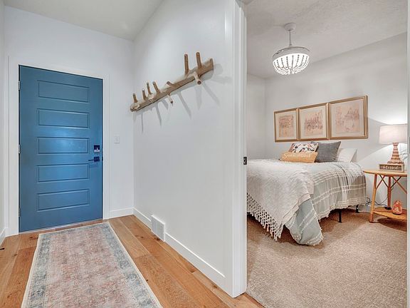 3rd image of 570 Linden Dr #413