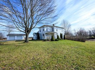 2339 SE River Rd, Lake Milton, OH 44429