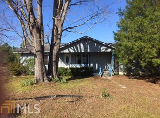211 Wells St, Swainsboro, GA 30401