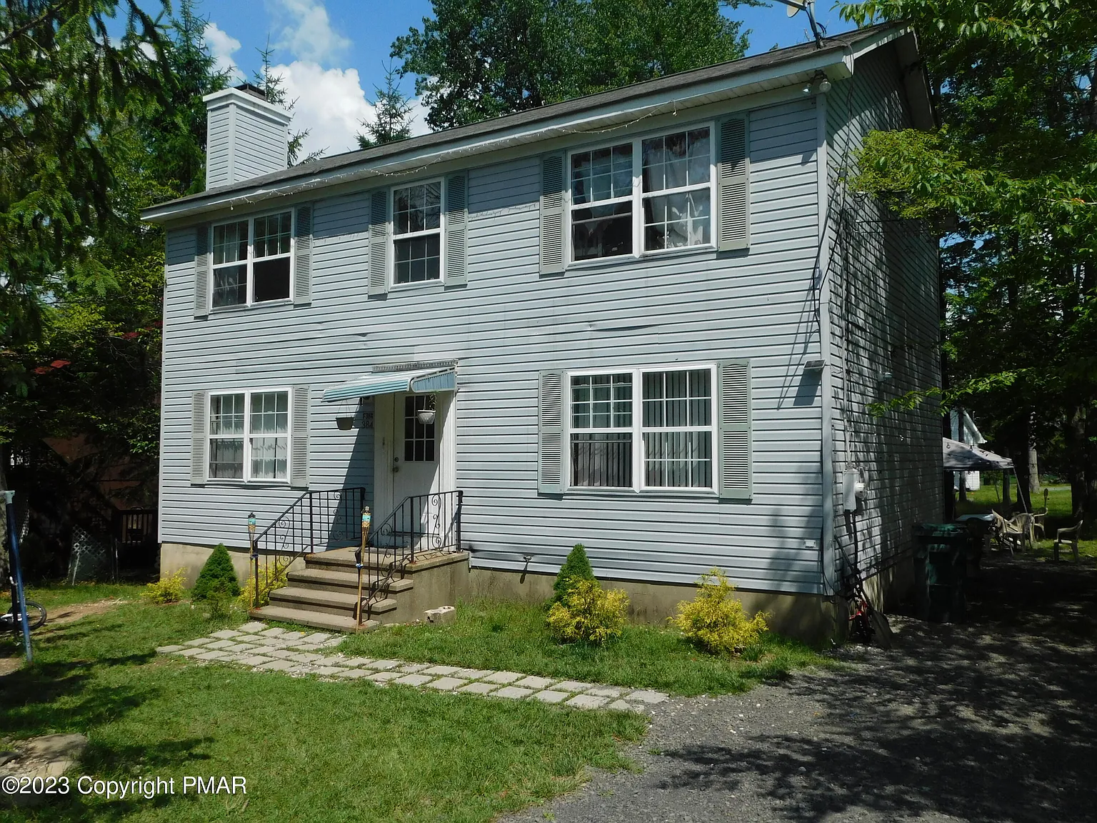 548 Country Place Dr photo 1