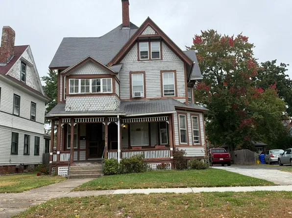 73 Dartmouth St, Springfield, MA 01109