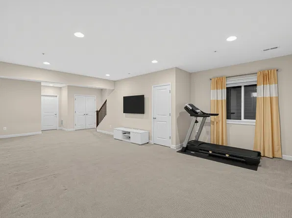 22805 Broadway Ave, Clarksburg, MD 20871