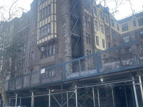 116 Pinehurst Avenue #C21, New York (Manhattan), NY 10033