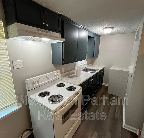 824 Winston Rd #C — Photo 4