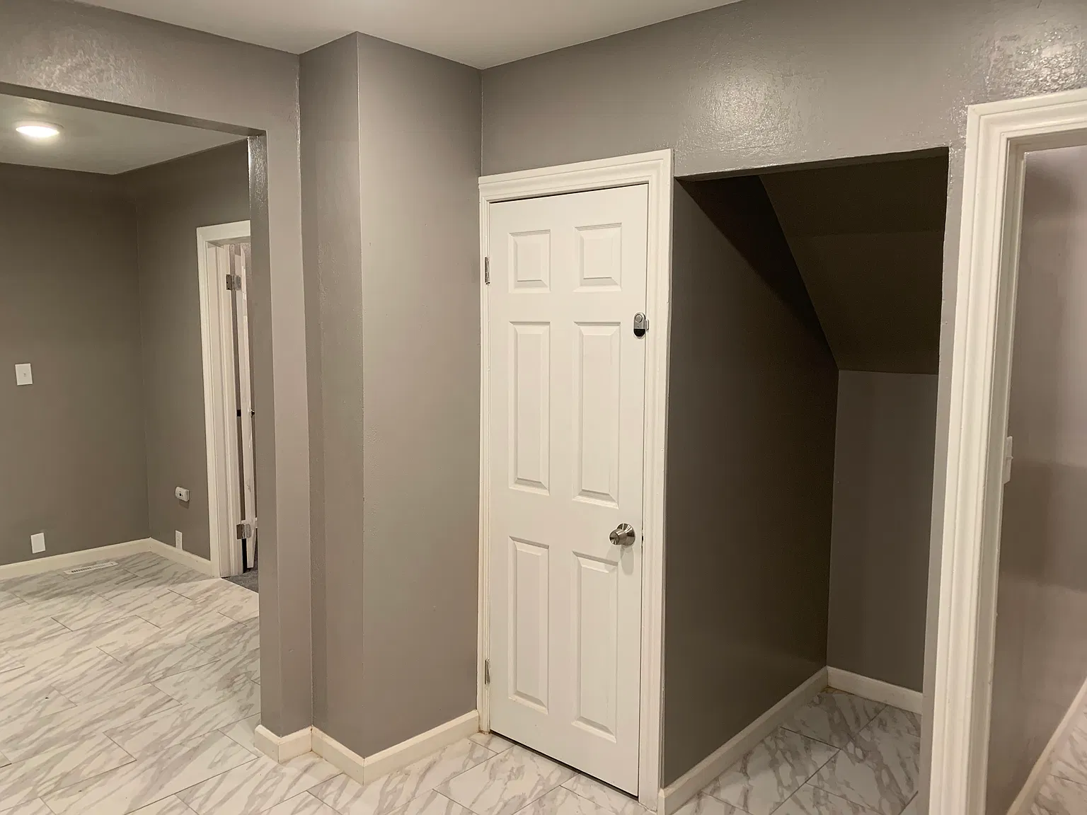 2 bed, 924 sqft, $1,375 — Photo 4