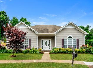 5753 Marchester Cir, Pinson, AL 35126