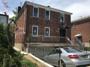 3530 155th St #1, Flushing, NY 11354