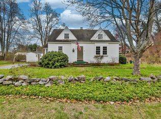 40 Newgate Cir, Manchester, NH 03102