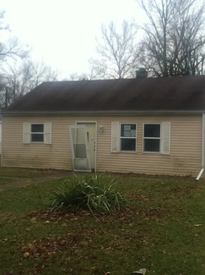 2308 W Albany Ave photo 1