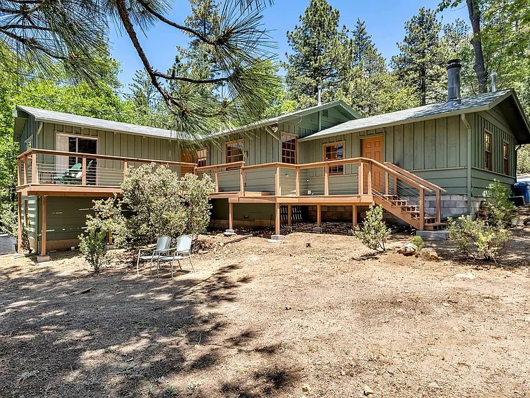 25465 Seneca Dr — Photo 35
