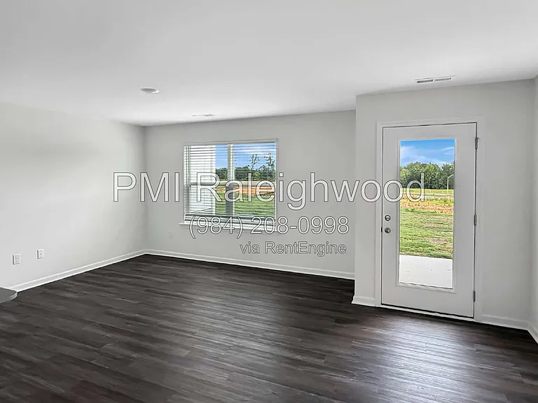 108 Clementine St — Photo 8