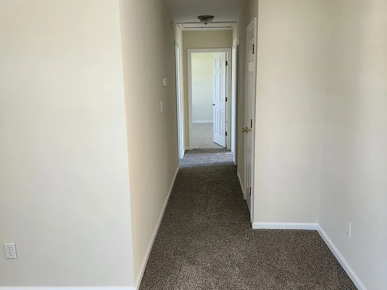 116 Taylors Ct — Photo 6