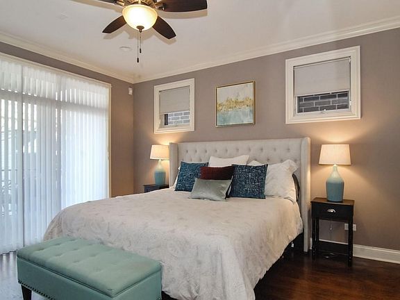 5th image of 1538 W Walton St #1