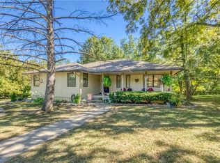 104 SE 215th Rd, Warrensburg, MO 64093