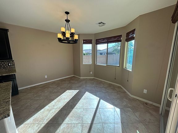 5th image of 18627 W North Ln