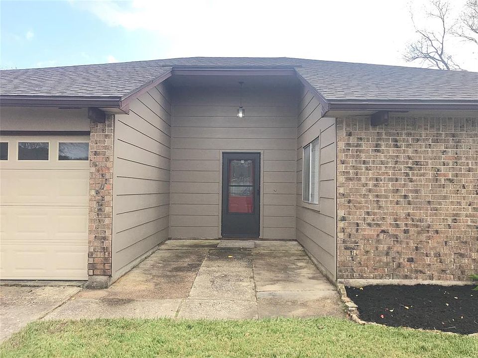 1st image of 2777 Forest Point Dr