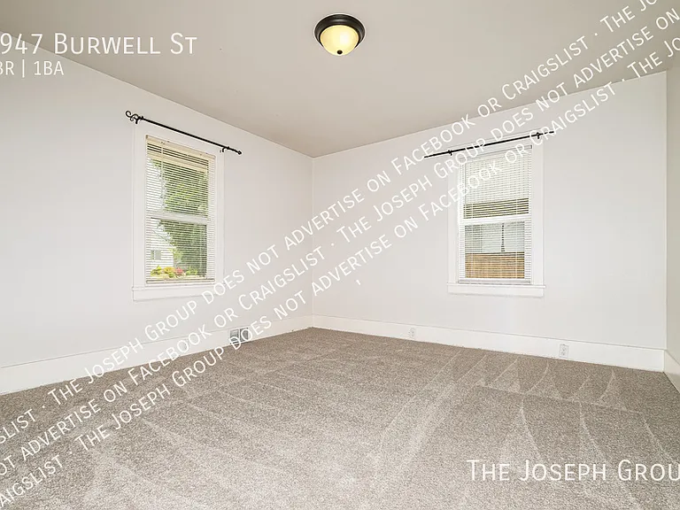 1947 Burwell St — Photo 18