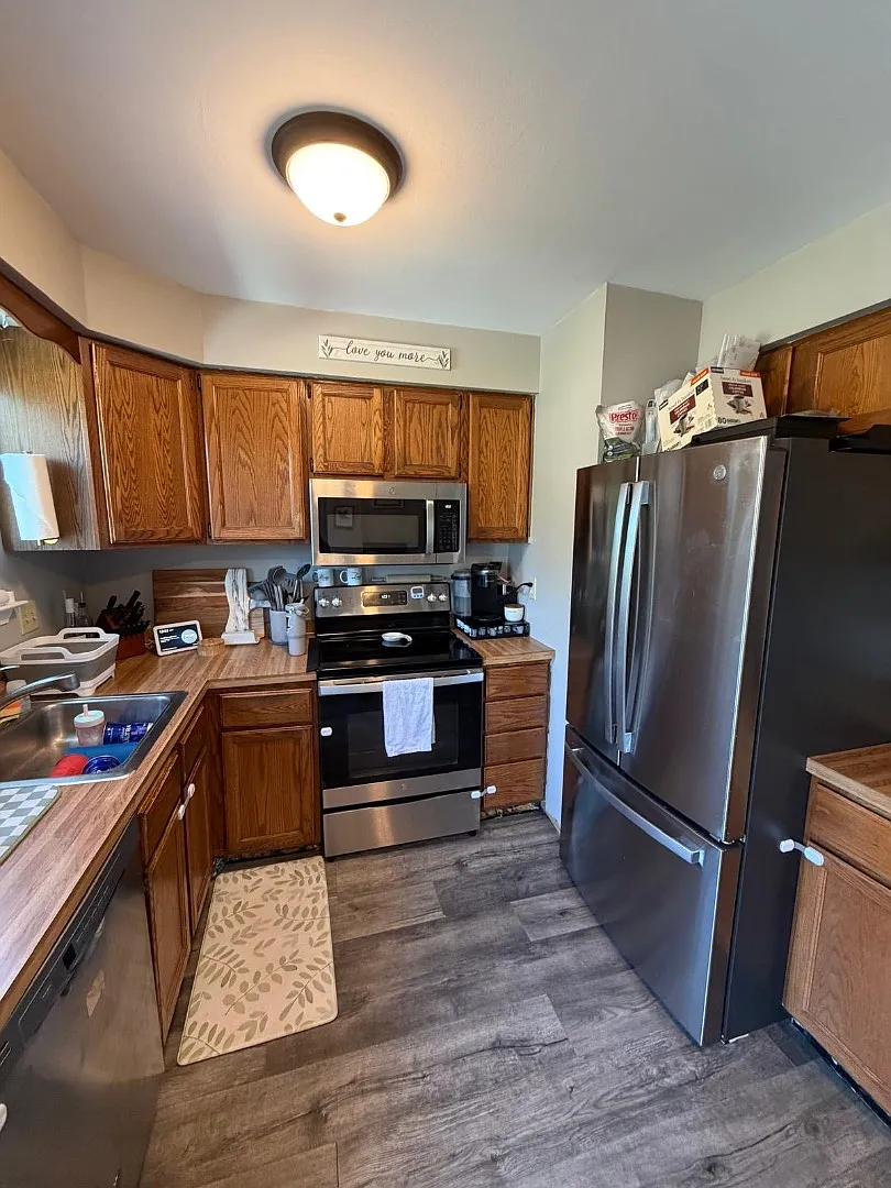 324 Barley Dr - 324 Barley Drive Newark DE — Photo 1