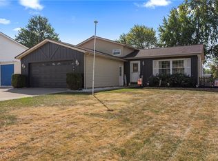 144 Parklane Dr, Lagrange, OH 44050