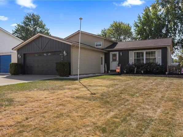 144 Parklane Dr, Lagrange, OH 44050